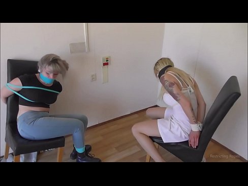 ❤️ Sõltuvuses / seotud ja suukorvistatud / neiu hädas ️❌ Sluts at us ️❤